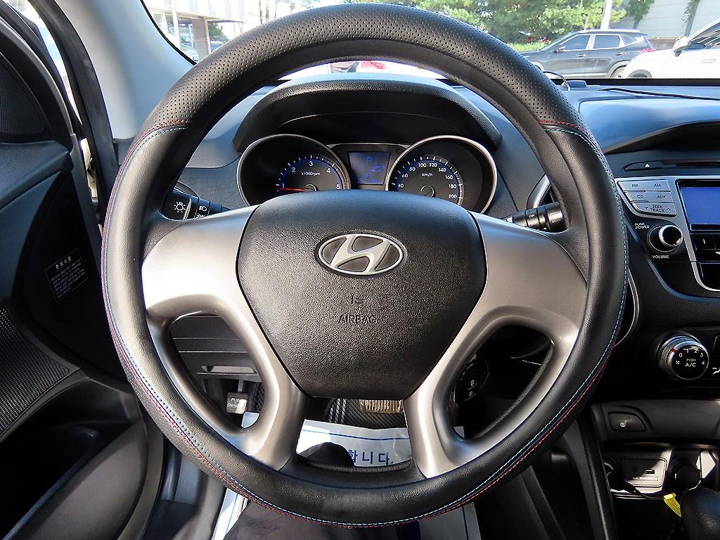 HYUNDAI Tucson - Vista 8