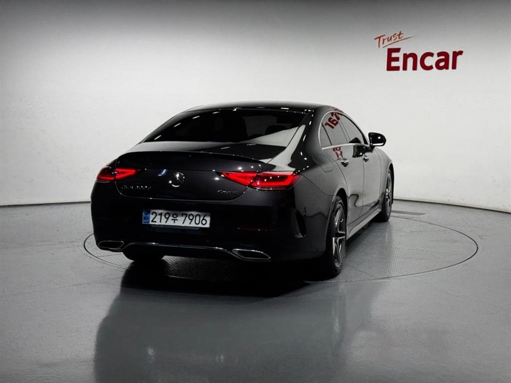 Mercedes Benz CLS Class - Vista 4