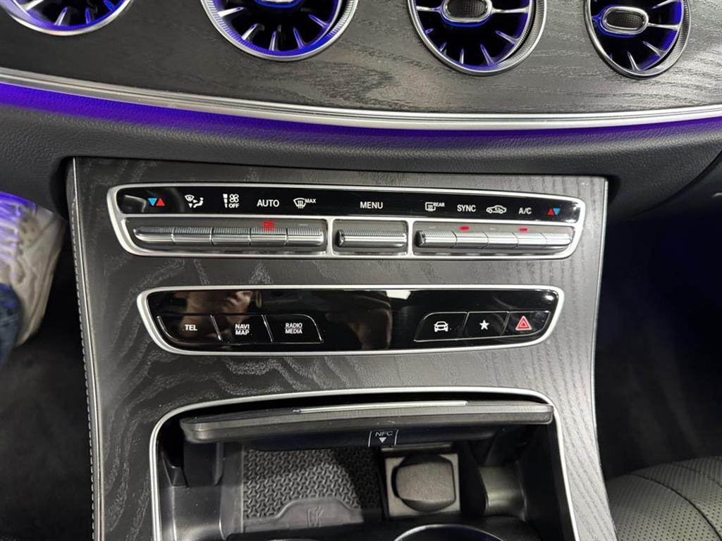 Mercedes Benz CLS Class - Vista 8