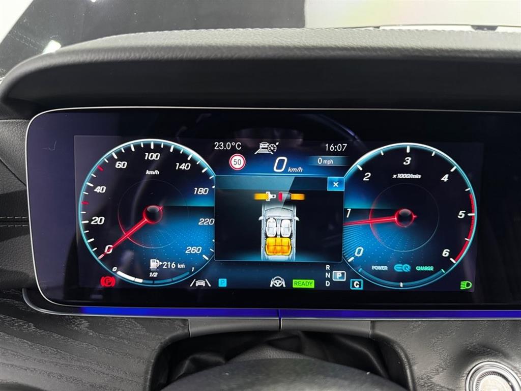 Mercedes Benz CLS Class - Vista 9