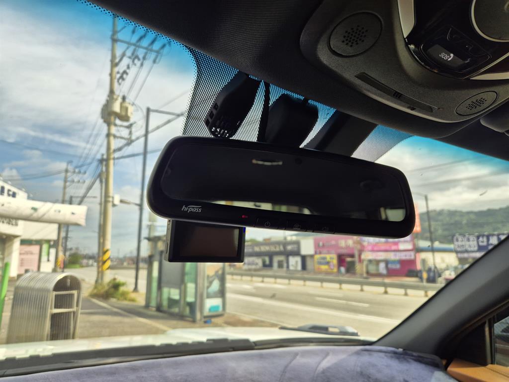 Ssangyong Torres - Vista 12