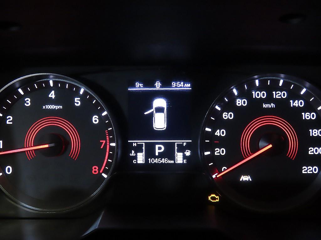 Ssangyong Korando - Vista 9