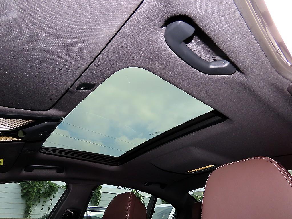 BMW 5 Series 2023 Negro - Importación desde Corea - HF Imports Iquique - Foto 17