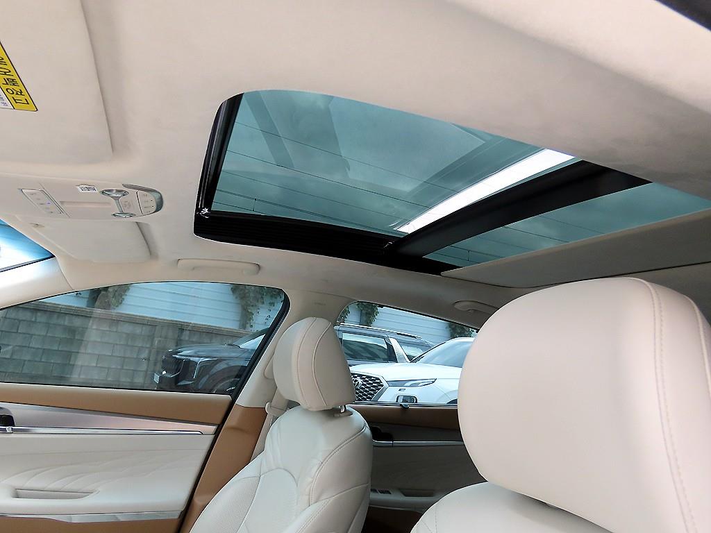 HYUNDAI Grandeur 2020 Blanco - Importación desde Corea - HF Imports Iquique - Foto 15