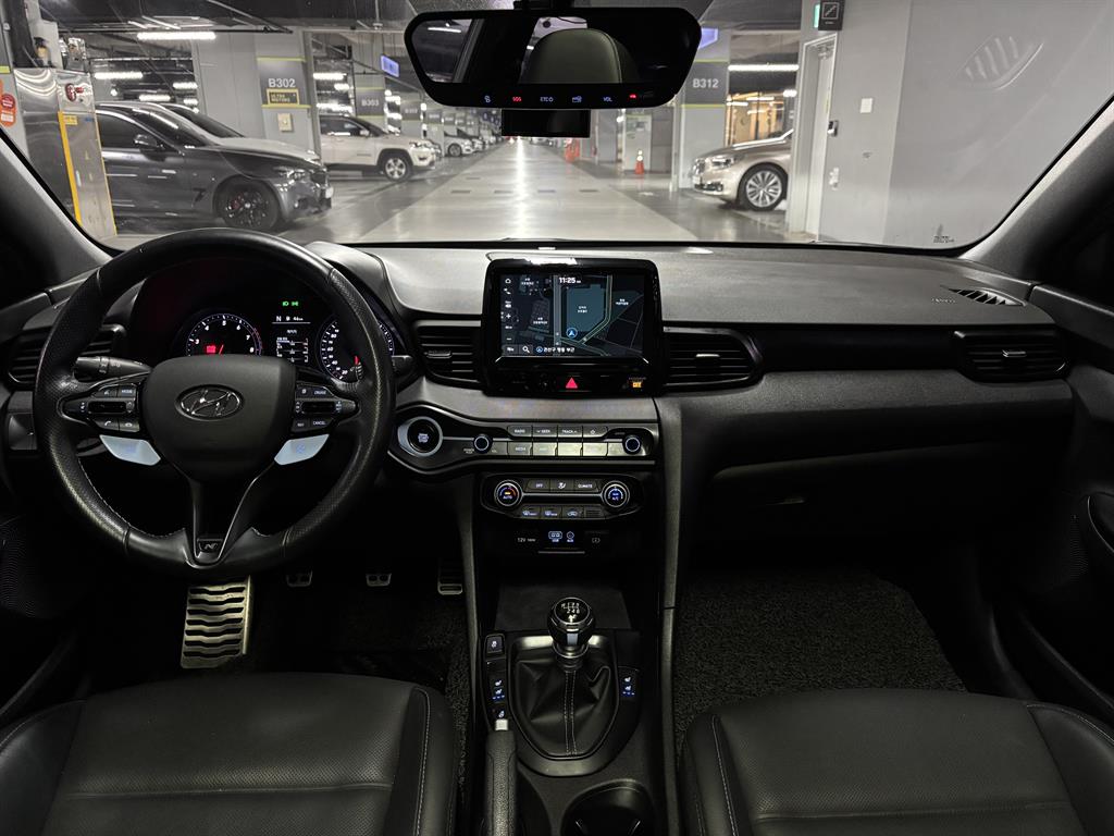 HYUNDAI Veloster - Vista 7