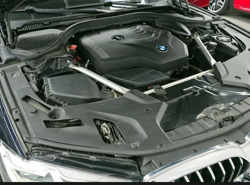 BMW 5 Series - Vista 9