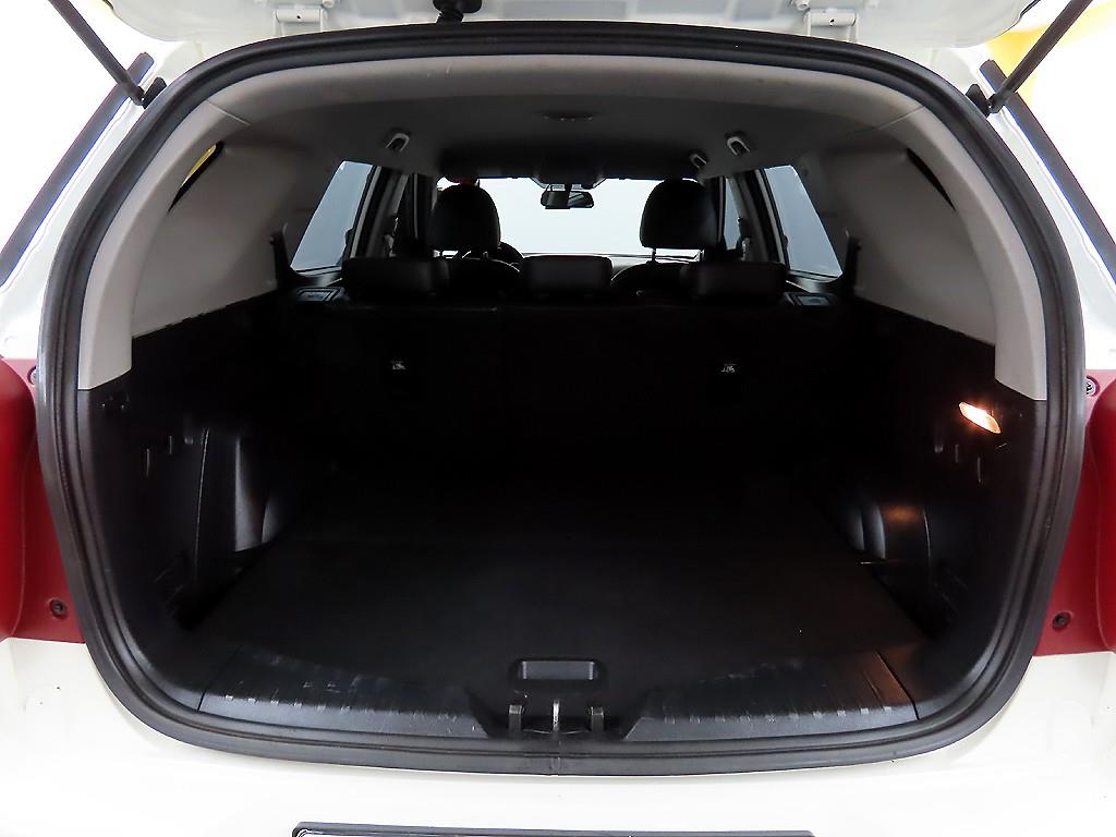 Ssangyong Tivoli 2019 Blanco - Importación desde Corea - HF Imports Iquique - Foto 18