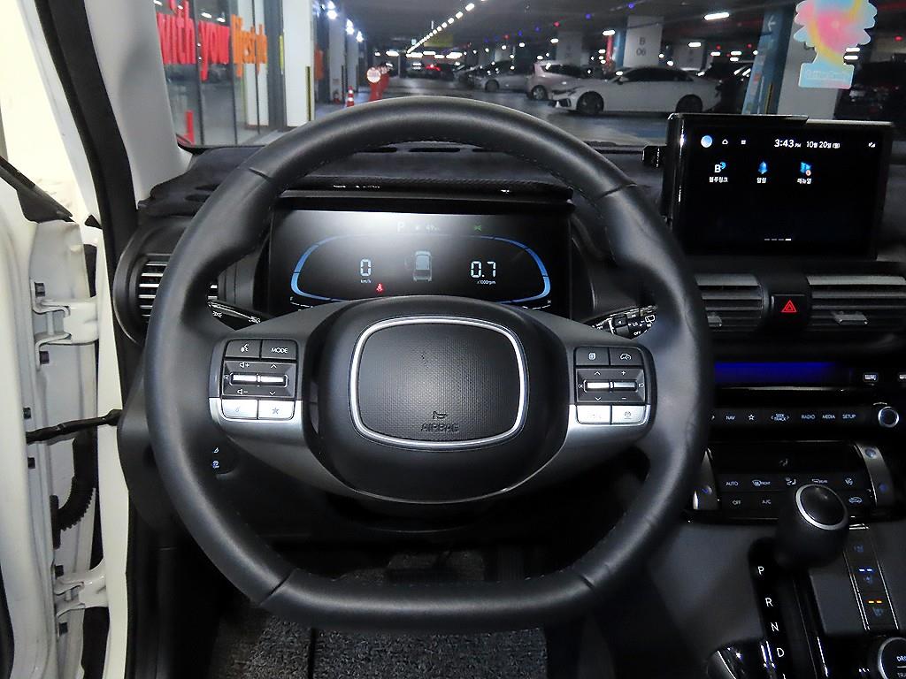 HYUNDAI Casper - Vista 8