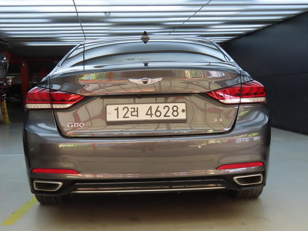 Genesis G80 - Vista 4