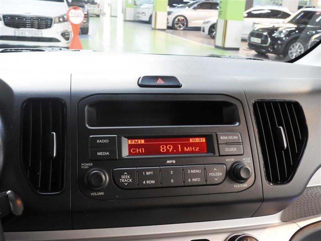 KIA Ray 2017 Blanco - Importación desde Corea - HF Imports Iquique - Foto 16