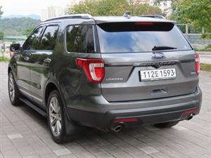 Ford Explorer - Vista 8