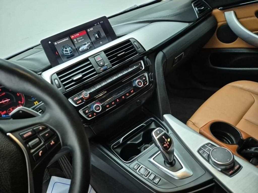 BMW 4 Series - Vista 10