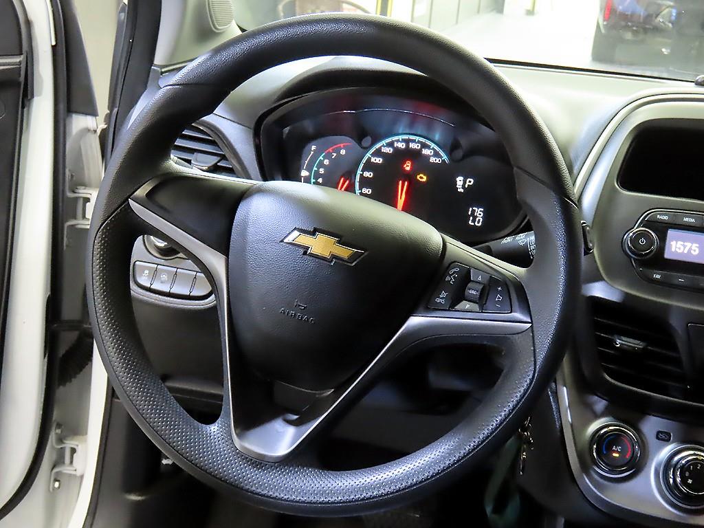 Chevrolet Spark - Vista 8