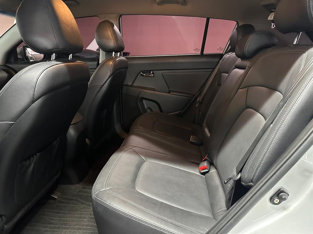 KIA Sportage - Vista 11