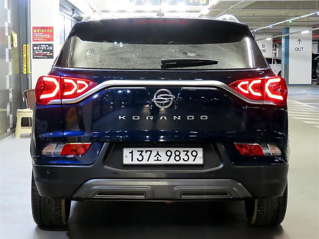 Ssangyong Korando - Vista 5