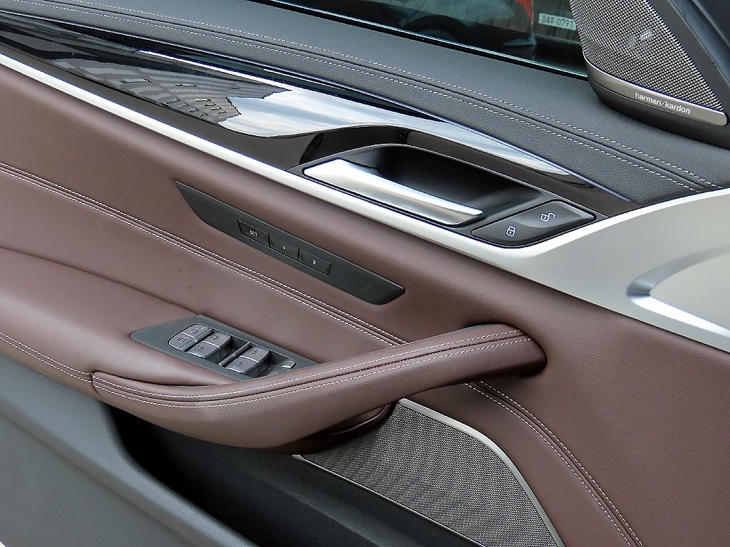 BMW 5 Series - Vista 12