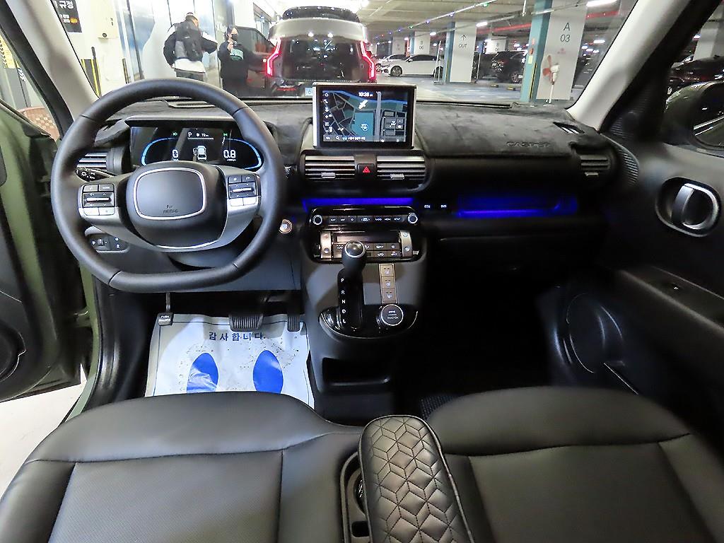 HYUNDAI Casper - Vista 10