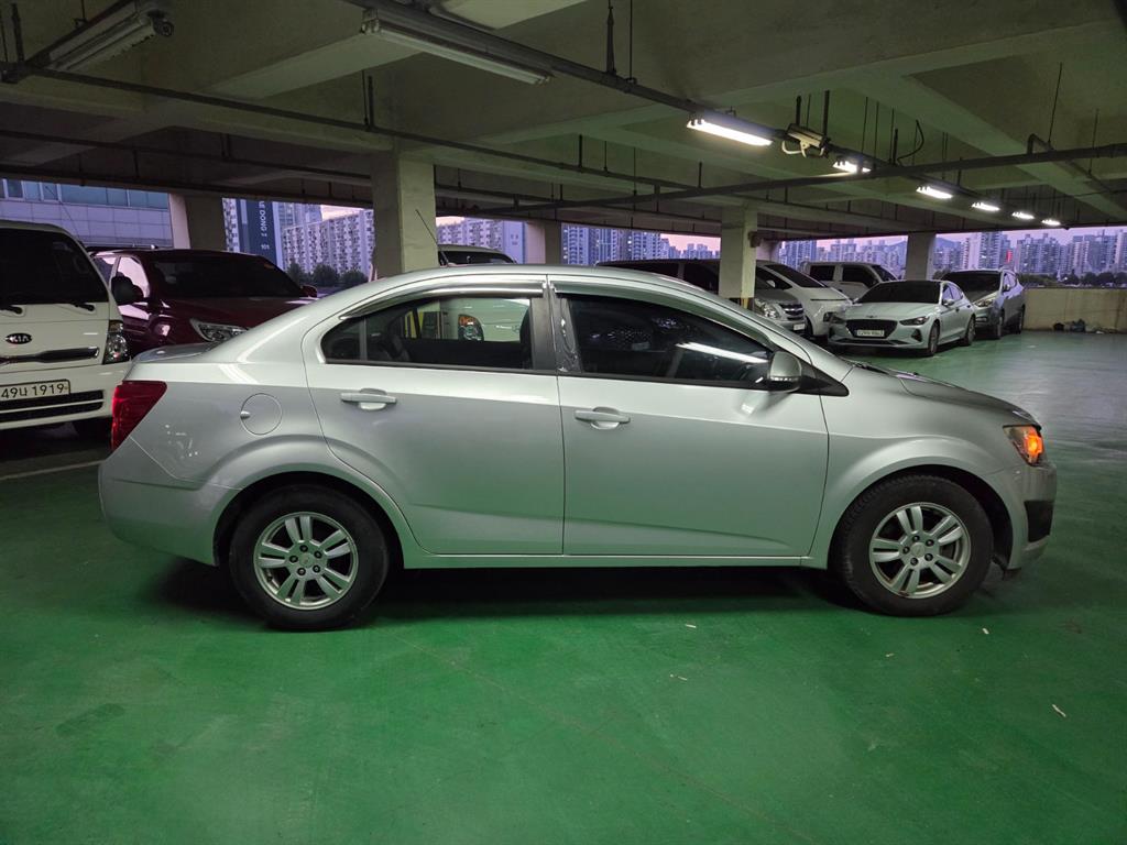 Chevrolet Abeo - Vista 5