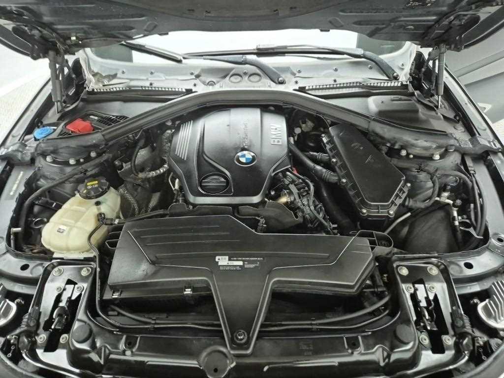 BMW 4 Series - Vista 5