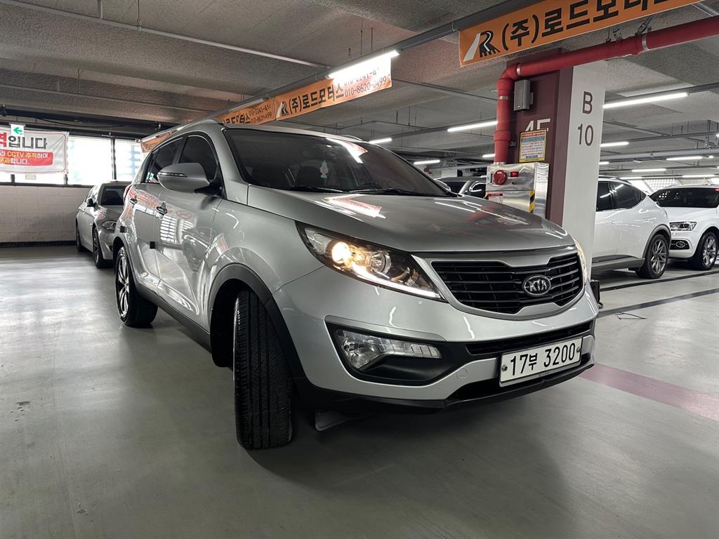 KIA Sportage 2012 Plateado - Importación desde Corea - HF Imports Iquique - Foto 20