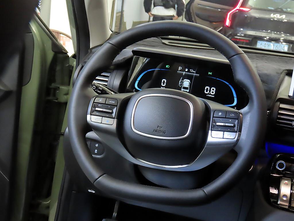 HYUNDAI Casper - Vista 8