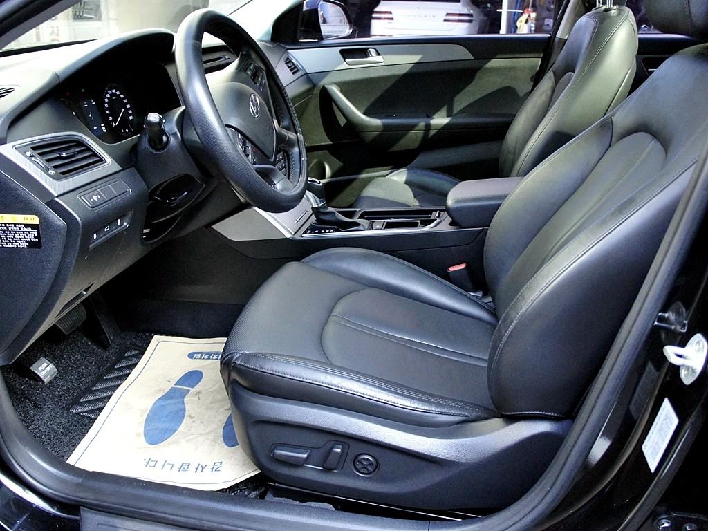 HYUNDAI Sonata - Vista 9