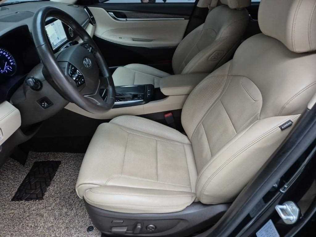 HYUNDAI Grandeur - Vista 11