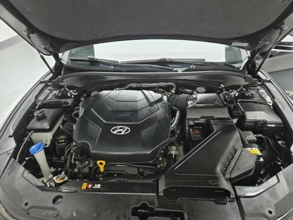 HYUNDAI Grandeur - Vista 5