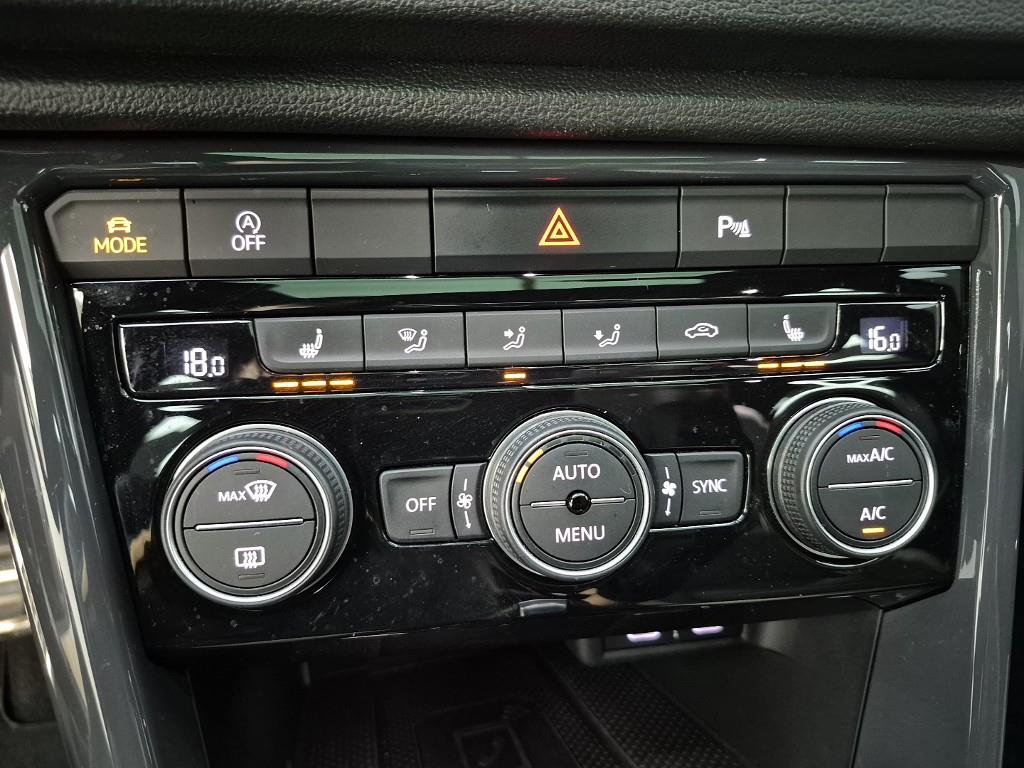 Volkswagen T-Roc - Vista 10