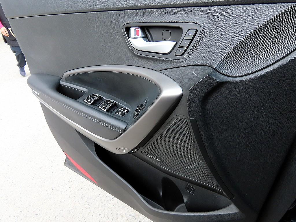 HYUNDAI Maxcruz - Vista 11