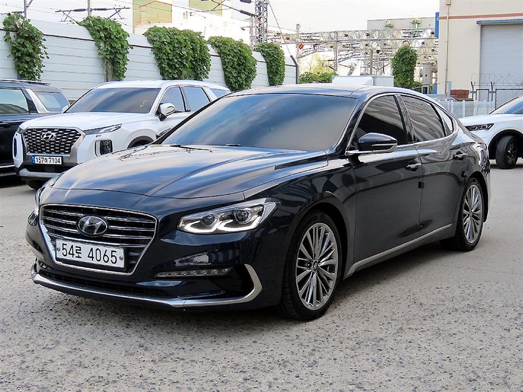 HYUNDAI Grandeur - Vista 2