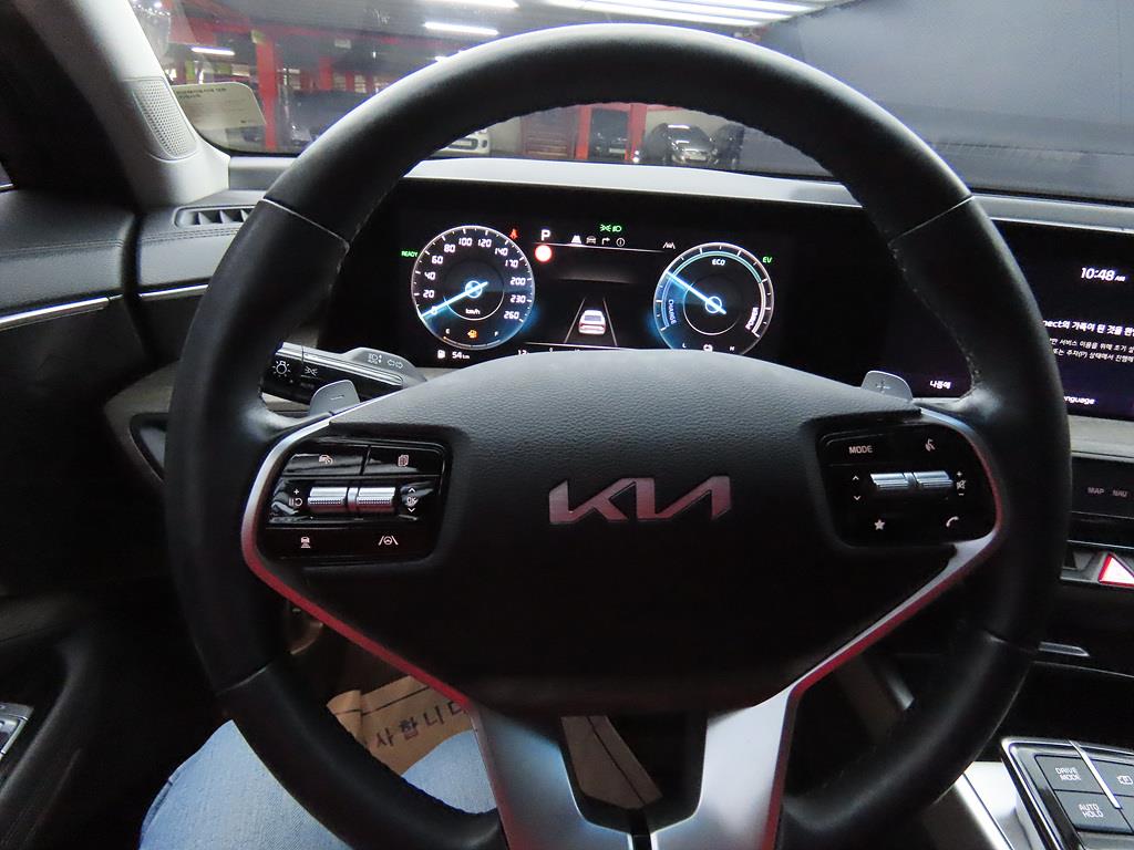 KIA K8 - Vista 8