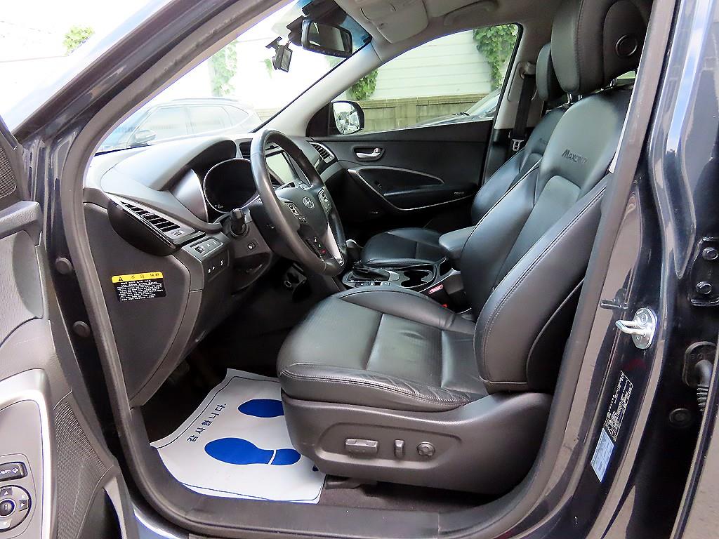 HYUNDAI Maxcruz - Vista 5