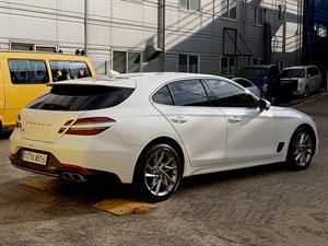 Genesis G70 - Vista 8