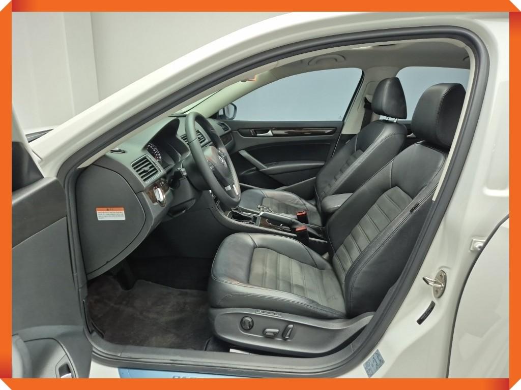 Volkswagen Passat - Vista 9