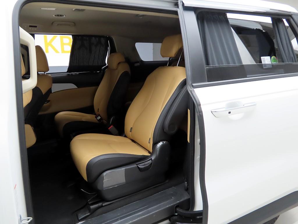 KIA Carnival 2023 - Importación desde Corea - HF Imports Iquique - Foto 14