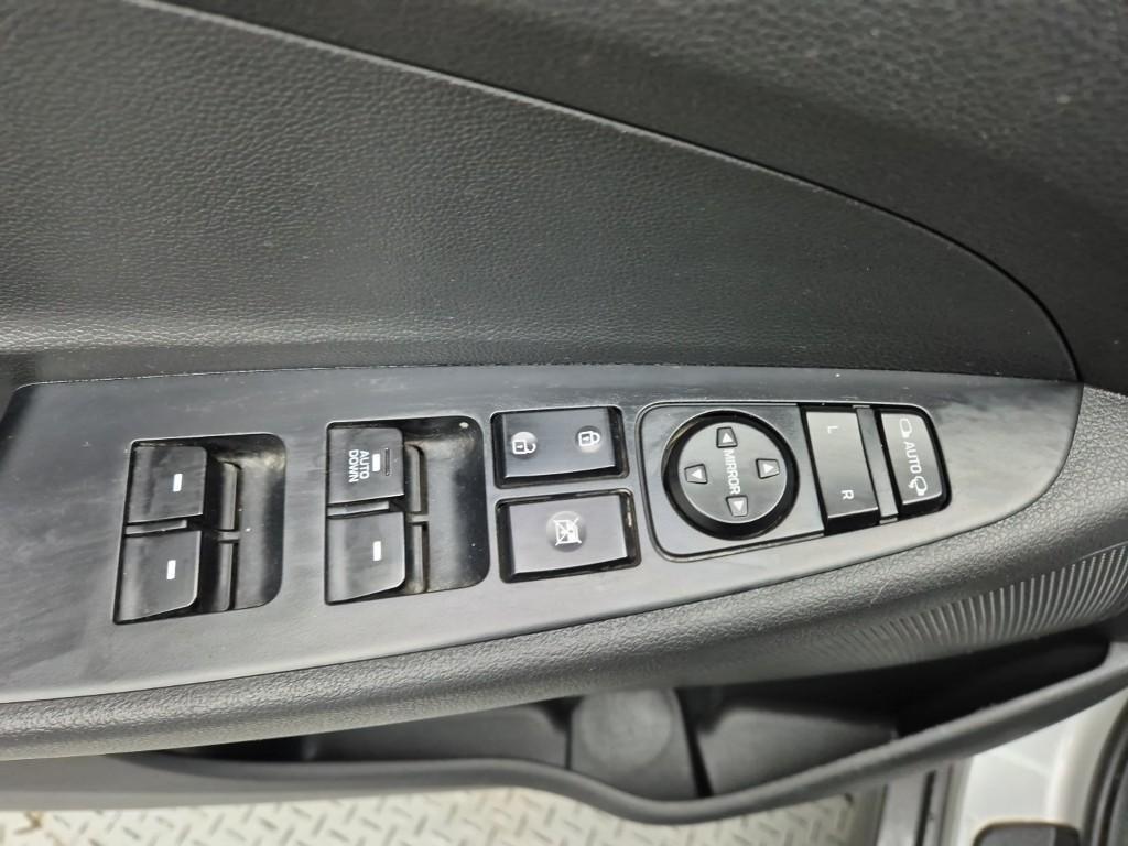 HYUNDAI Tucson 2019 Plateado - Importación desde Corea - HF Imports Iquique - Foto 16