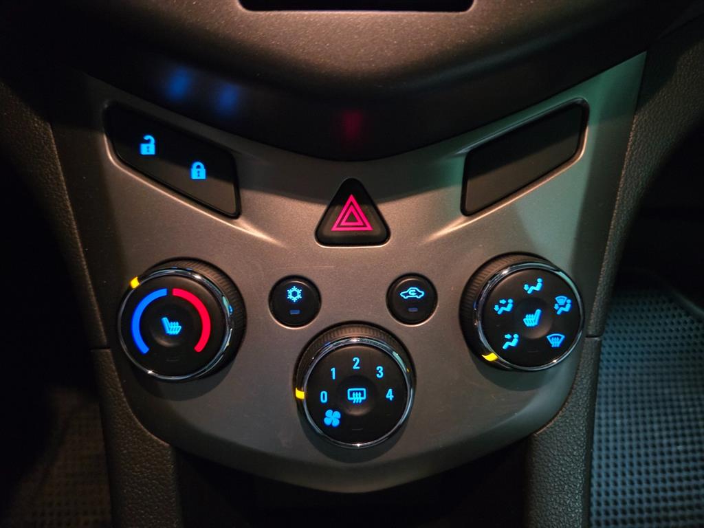 Chevrolet Abeo - Vista 12