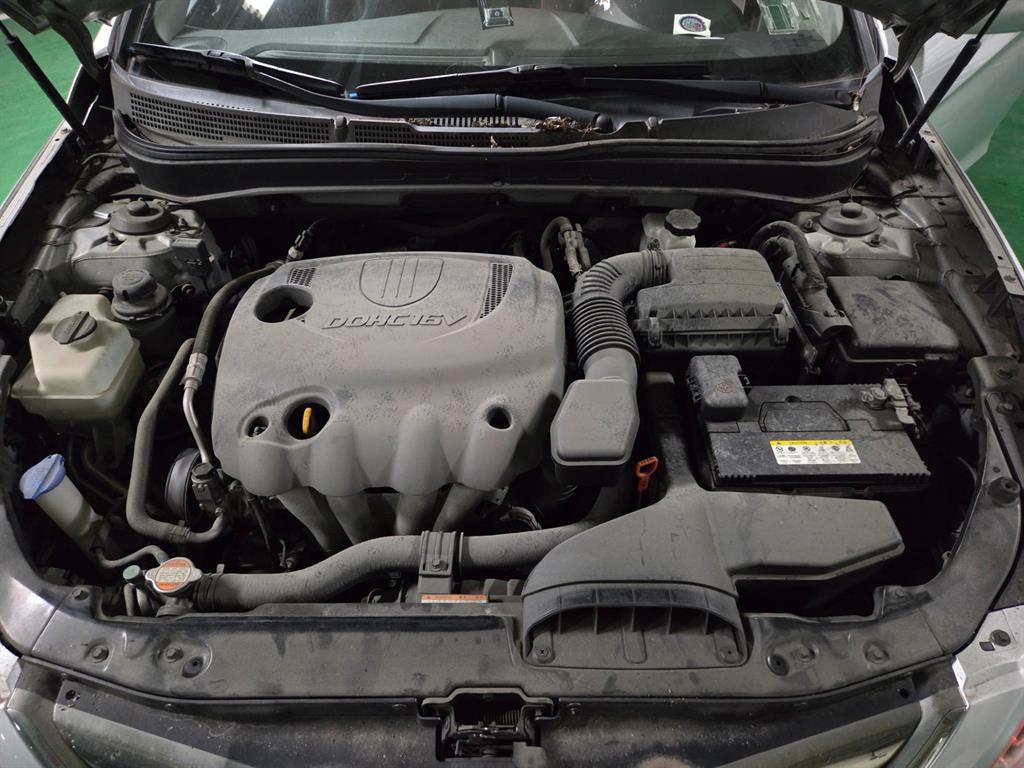 HYUNDAI Sonata 2010 Plateado - Importación desde Corea - HF Imports Iquique - Foto 16