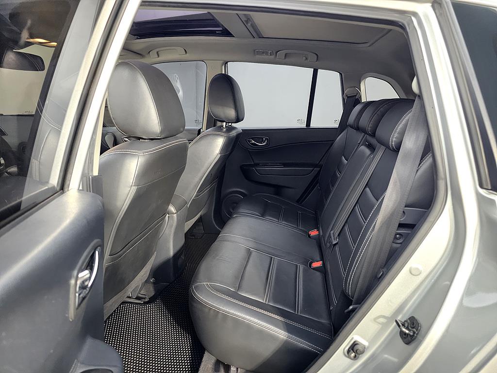 SAMSUNG QM5 - Vista 9