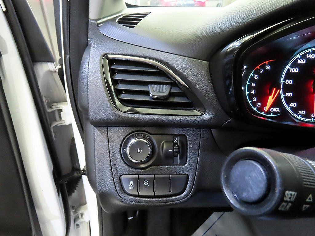 Chevrolet Spark 2016 Blanco - Importación desde Corea - HF Imports Iquique - Foto 14