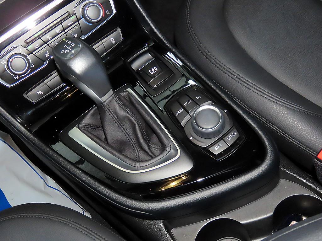 BMW 2 series - Vista 12