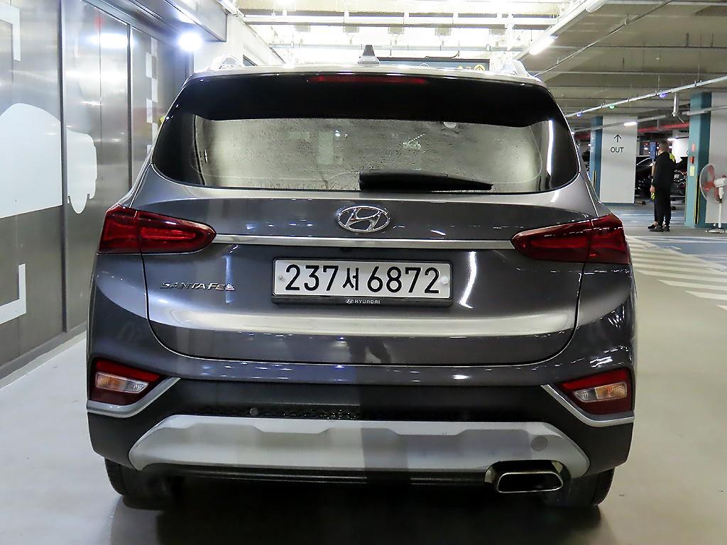 HYUNDAI Santa Fe - Vista 5