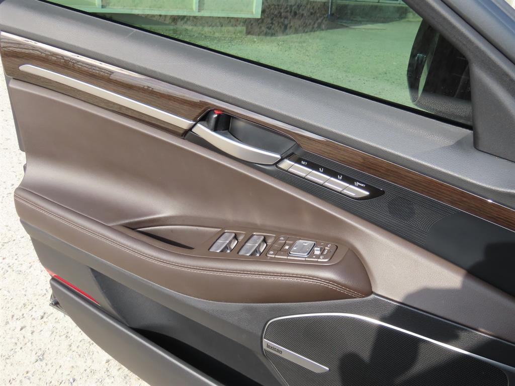 Genesis EQ900 2016 Negro - Importación desde Corea - HF Imports Iquique - Foto 12