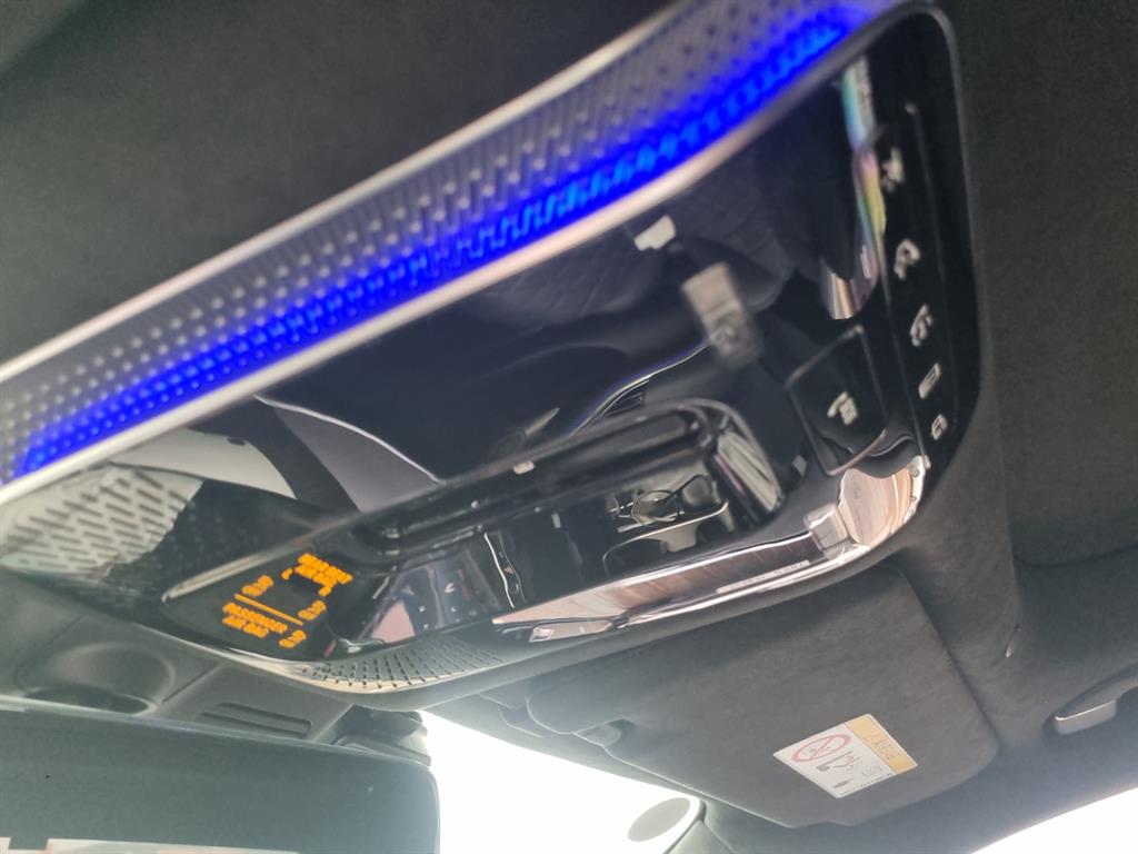 Mercedes Benz S Class - Vista 9