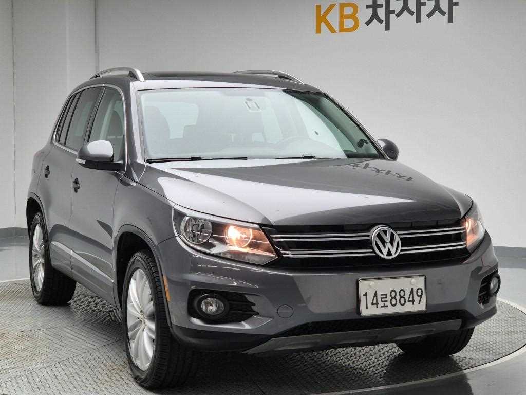 Volkswagen Tiguan - Vista 4
