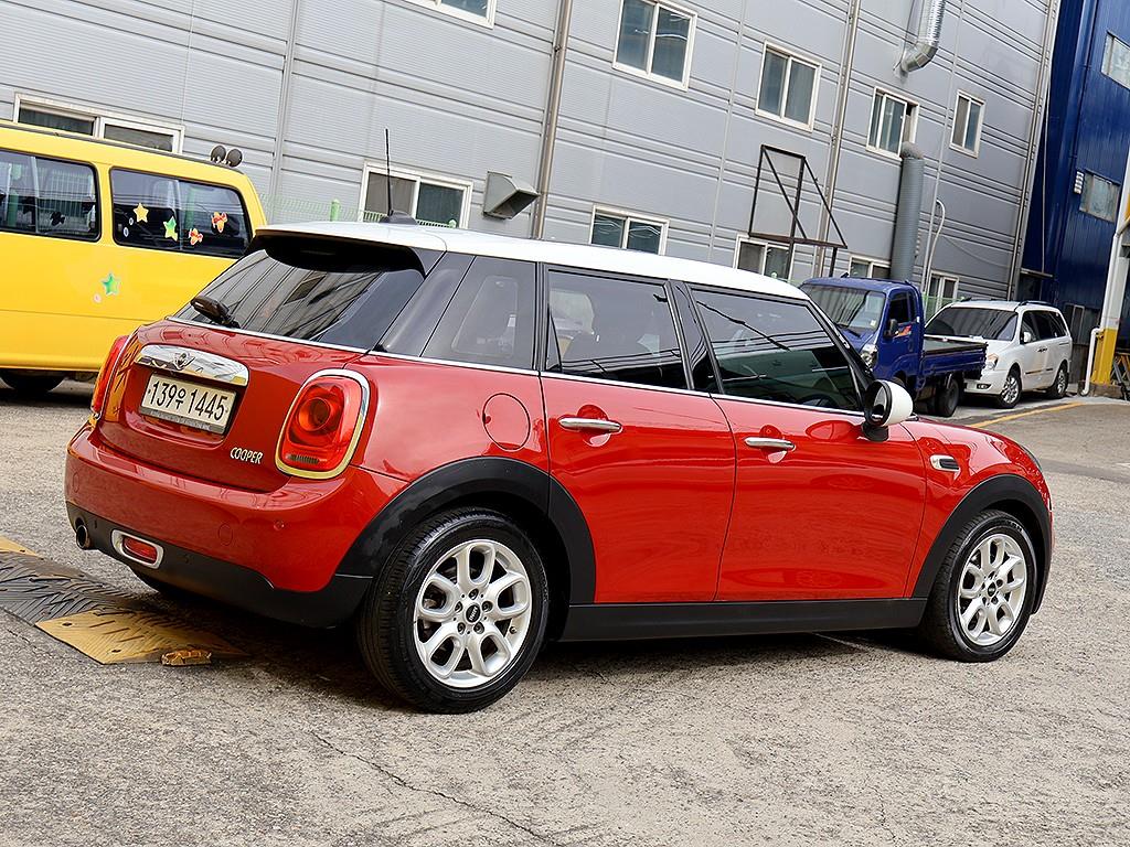 Mini Cooper - Vista 7