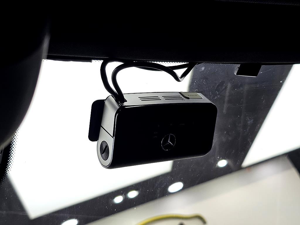 Mercedes Benz E class 2015 Gris - Importación desde Corea - HF Imports Iquique - Foto 13