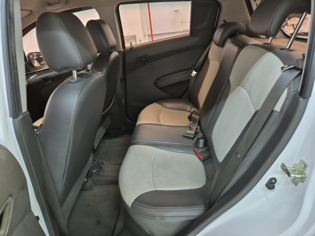 Chevrolet Spark - Vista 12