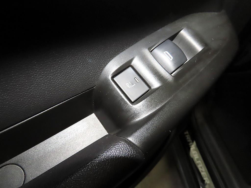 Chevrolet Trail Blazer 2021 Negro - Importación desde Corea - HF Imports Iquique - Foto 15